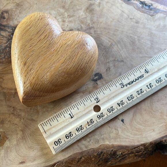 Handmade Wooden Heart Box with Swivel Lid - Picture 6 of 6